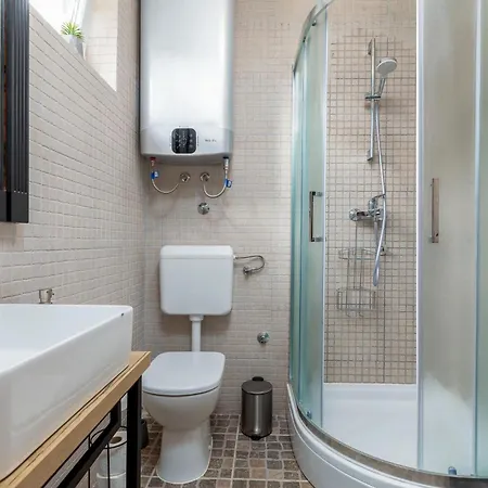 بيت للعطل Awesome In بيروغ