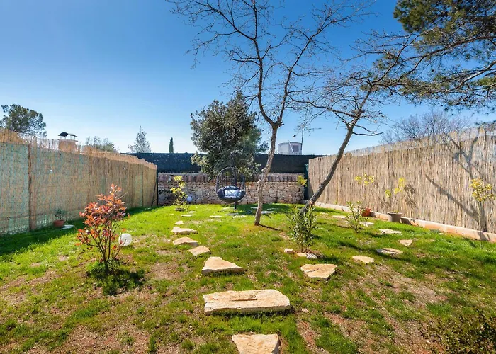 Vakantiehuis Awesome In *