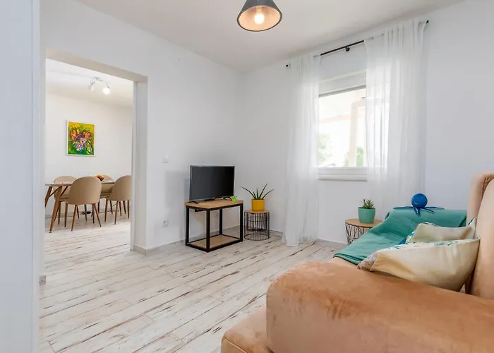 Vakantiehuis Awesome In